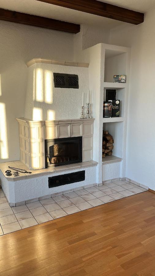 98Qm Wohnung Im Villenviertel - Voll Ausgestattet Mit Balkon Und Kamin - Wlan Gratis Wilhelmshaven Exterior foto