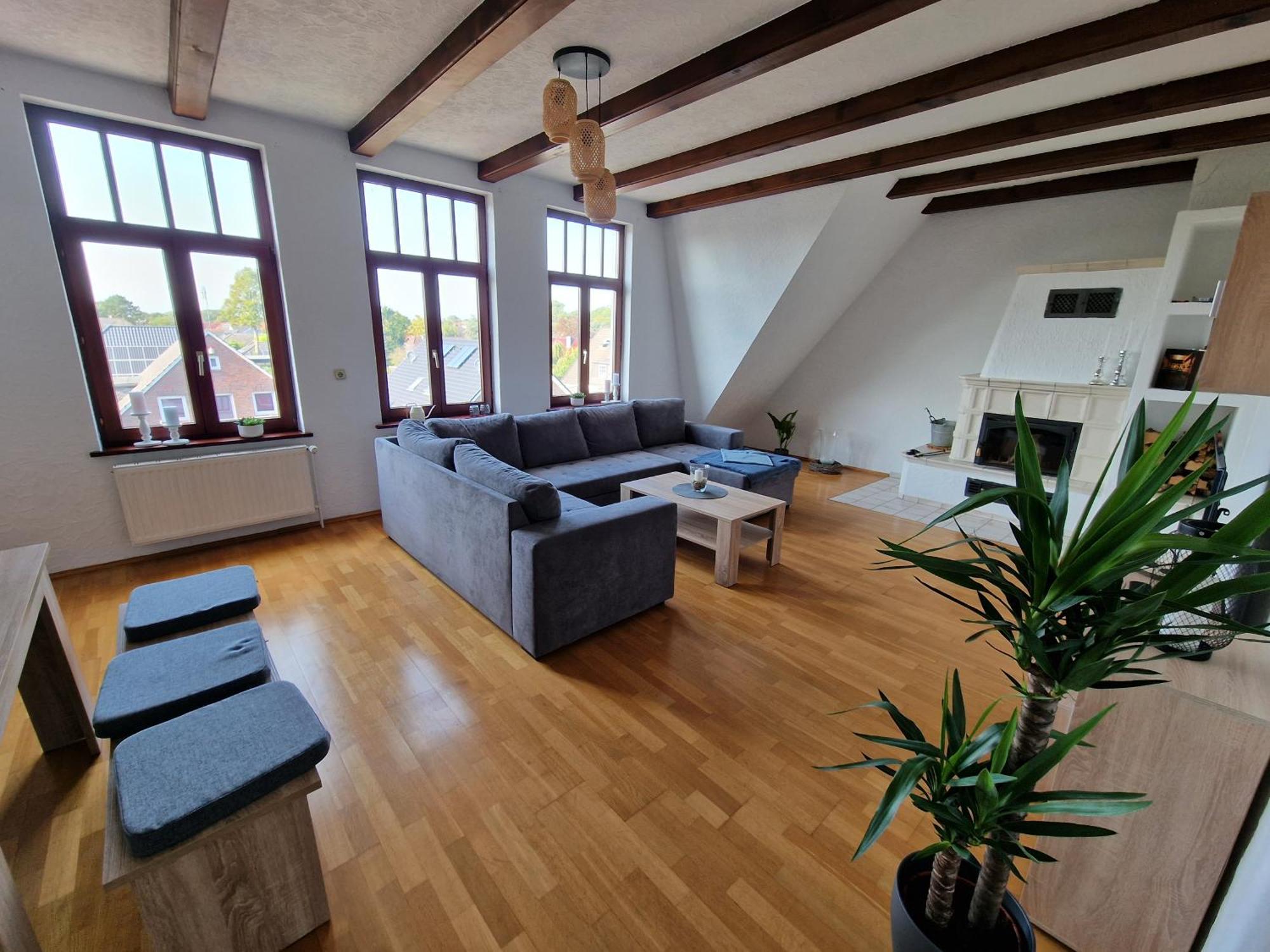 98Qm Wohnung Im Villenviertel - Voll Ausgestattet Mit Balkon Und Kamin - Wlan Gratis Wilhelmshaven Exterior foto